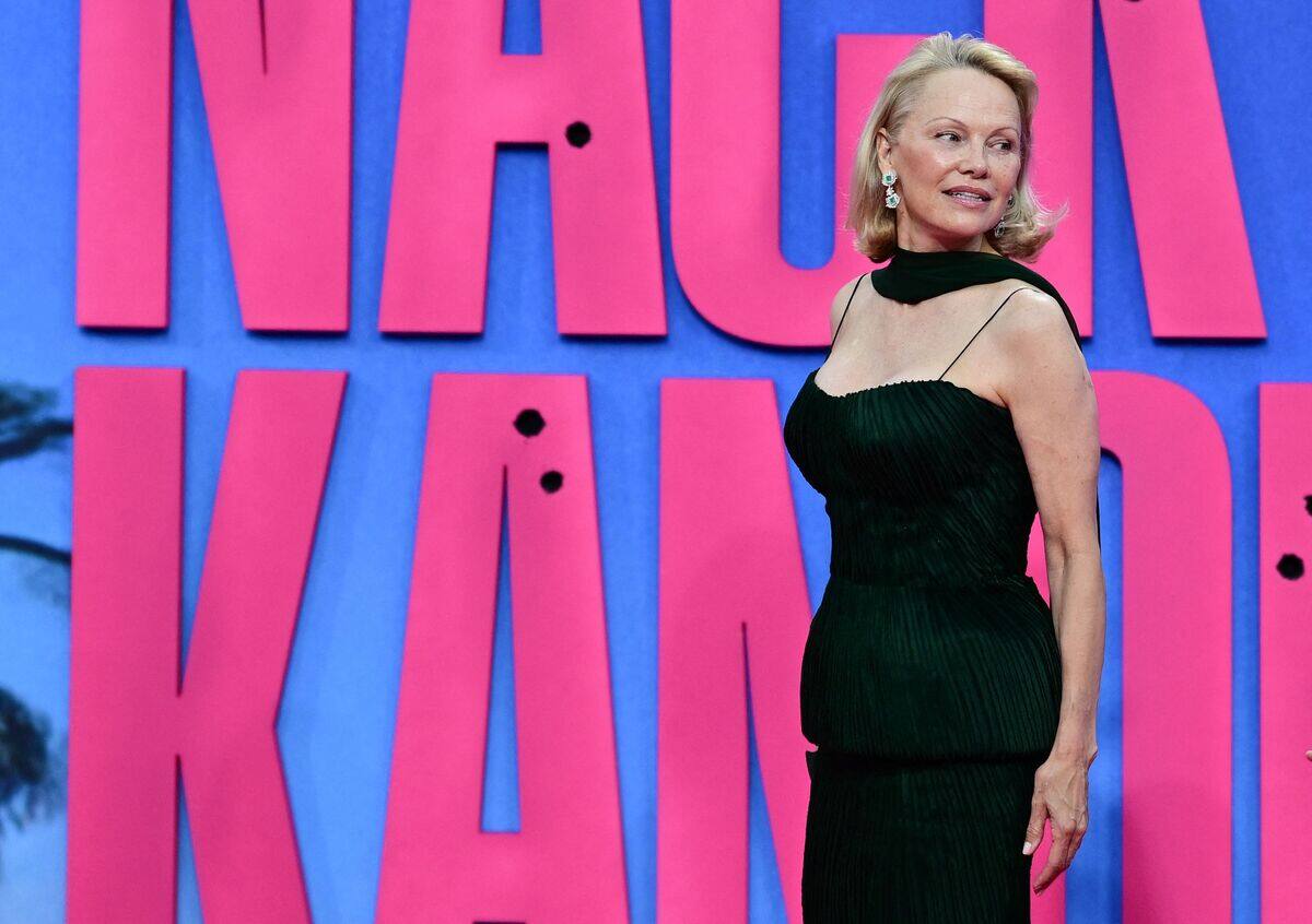 L'actrice a pris la pose avec ses deux fils 