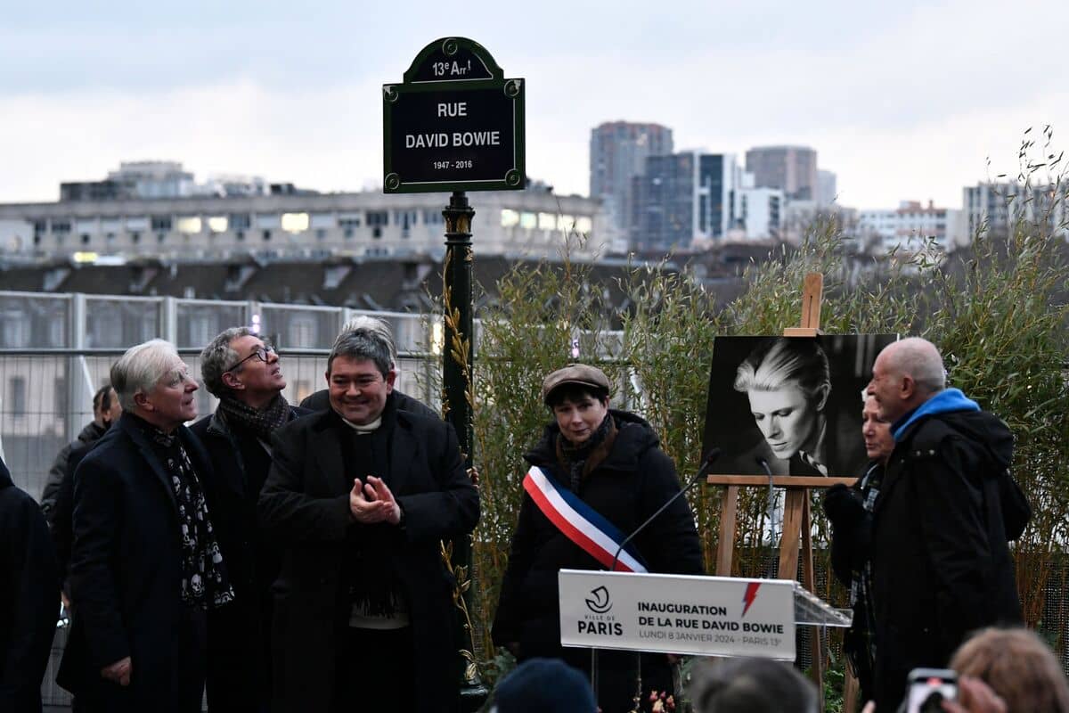 France une rue David Bowie inaugurée à Paris JDM