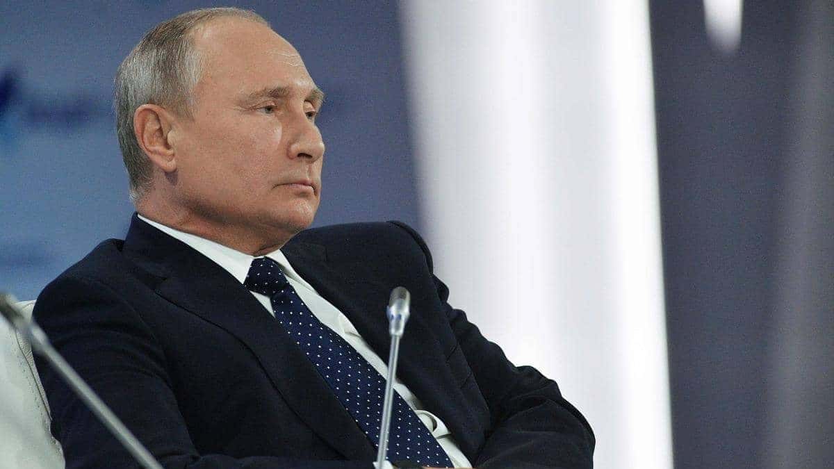 Poutine ravive la menace nucléaire