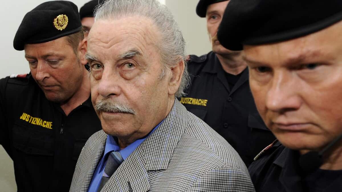 Autriche: le tortionnaire incestueux Fritzl va bien être transféré