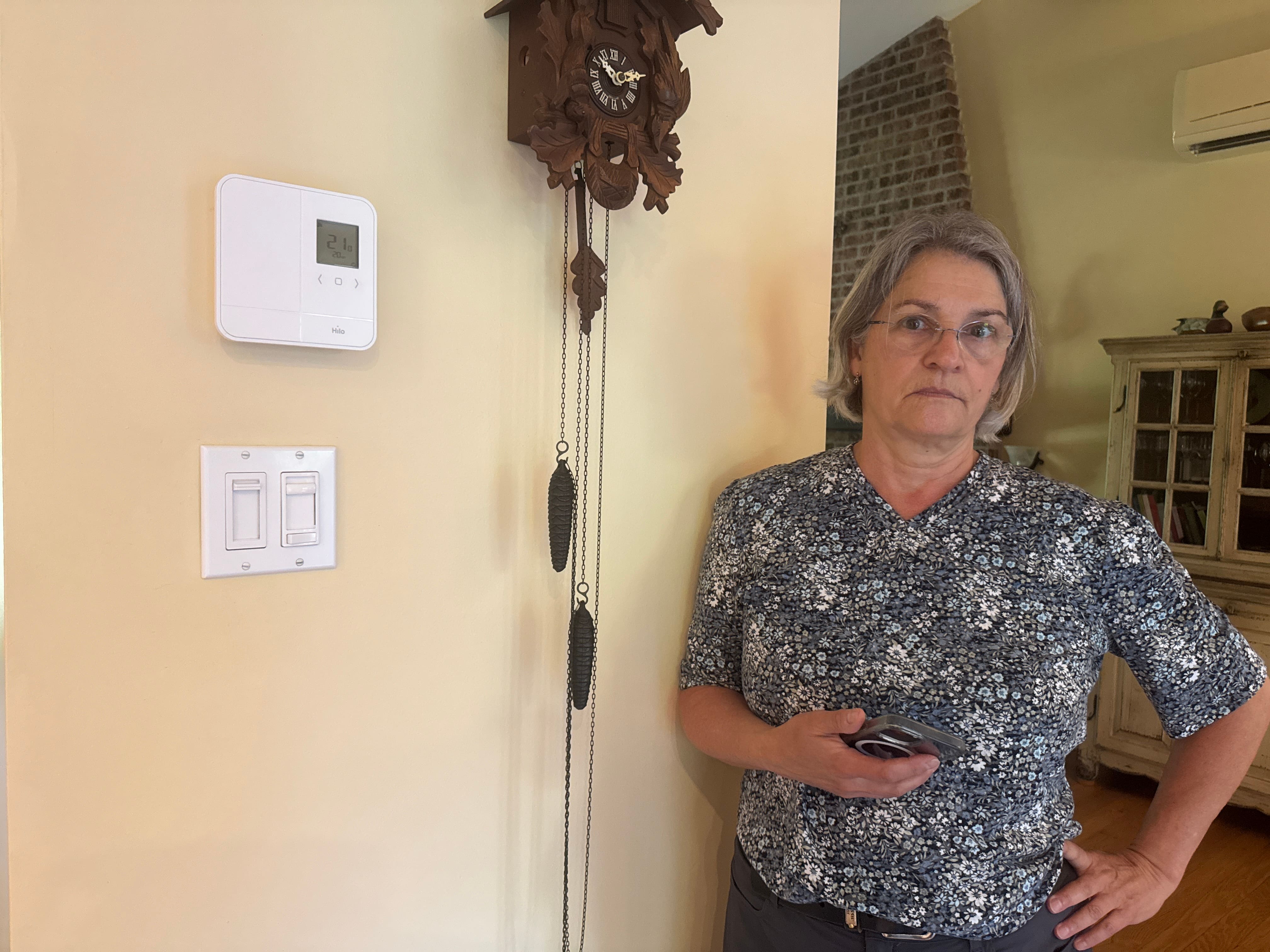 Boule de feu, fumée, odeur de brûlé: des thermostats Hilo font craindre le pire à leurs propriétaires