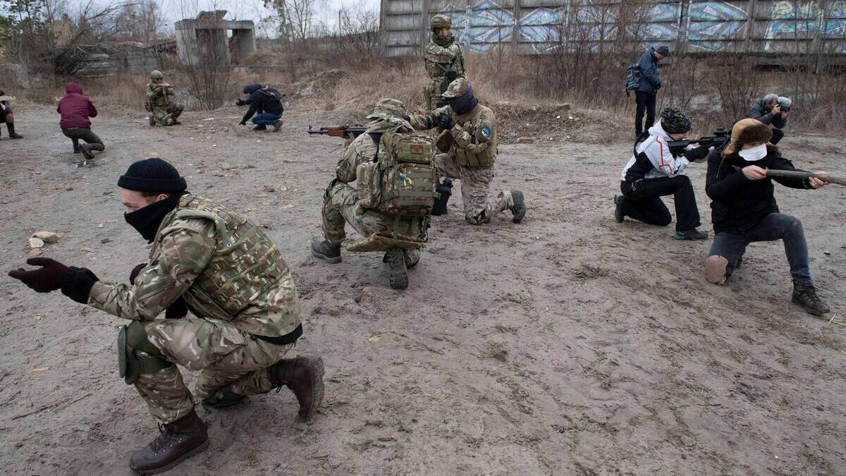 Ukraine: la Chine appelle au calme et reporte ses évacuations