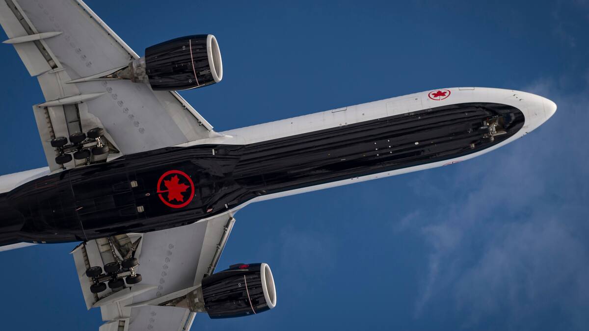 Air Canada transporte 100 000 passagers en un jour, une première depuis deux ans