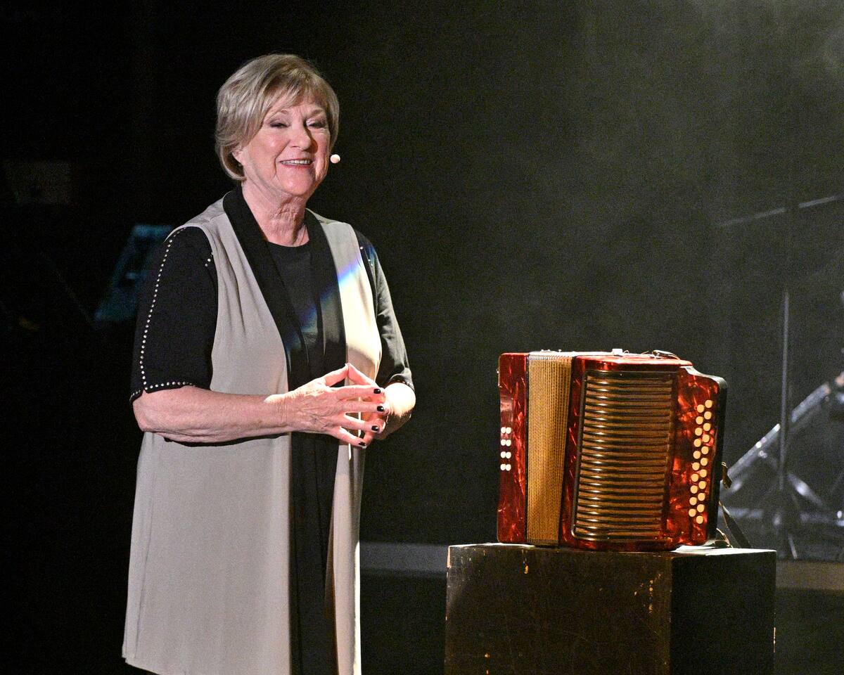 Spectacle-b&eacute;n&eacute;fice de la Maison Adh&eacute;mar-Dion: &laquo;J&rsquo;ai souvenir encore&raquo;, un spectacle plein de vie