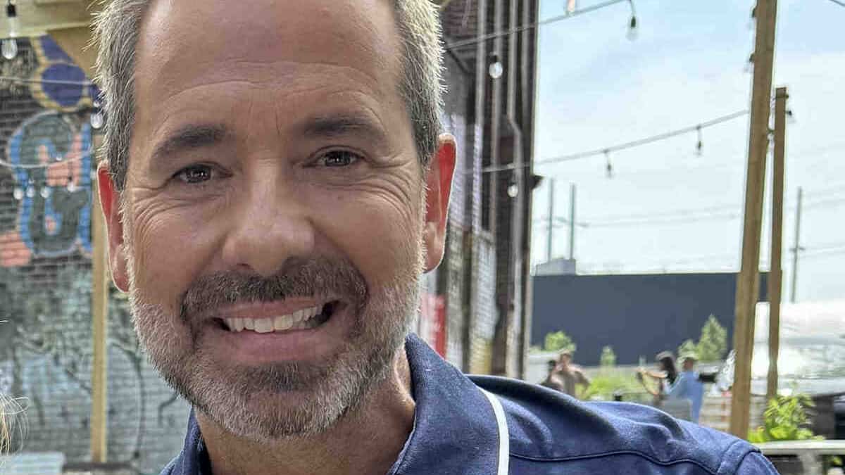 Ça l’a profondément marqué: José Gaudet se faisait traiter de «tapette» par son père