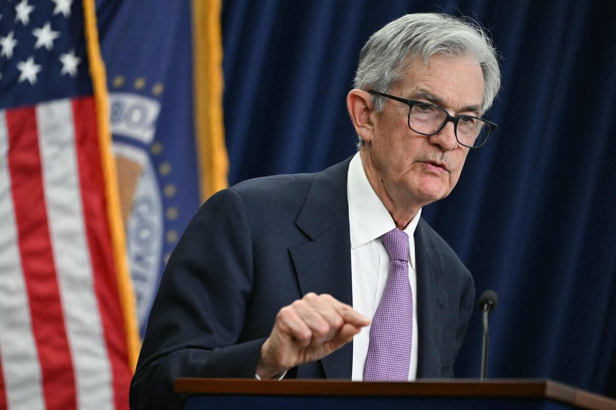 Wall Street Drops Sharply After Feds Cautious Rate Cut Announcements