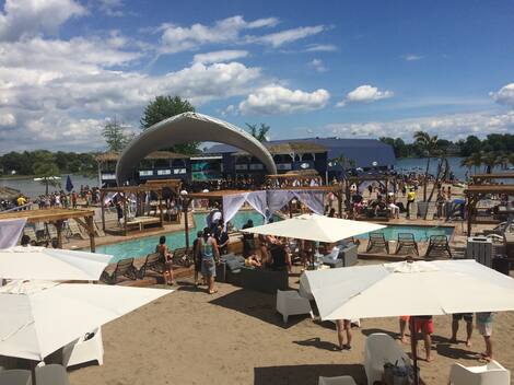 Gira del general Bilzerian Gira del general Bilzerian