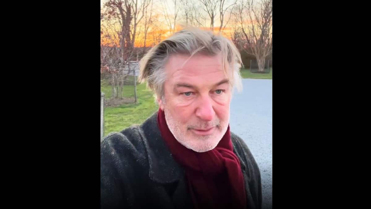 Alec Baldwin toujours hanté par la mort de Halyna Hutchins