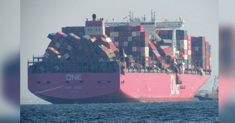 Image principale de l'article Un cargo échappe 1816 conteneurs dans le Pacifique