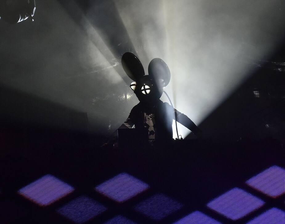 Image principale de l'article Deadmau5 en mode cinéparc au Théâtre Royalmount