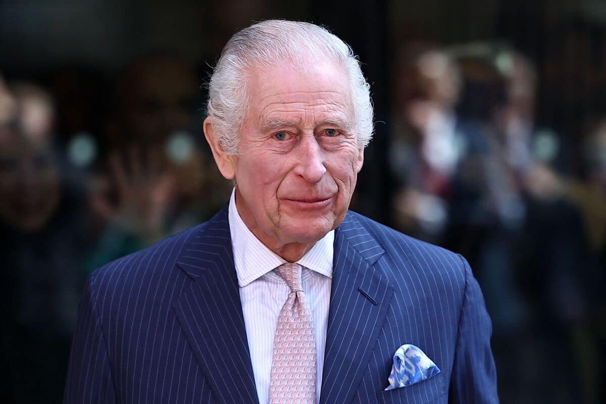 Charles III sort de son silence pour d&eacute;noncer les &eacute;meutes au Royaume-Uni