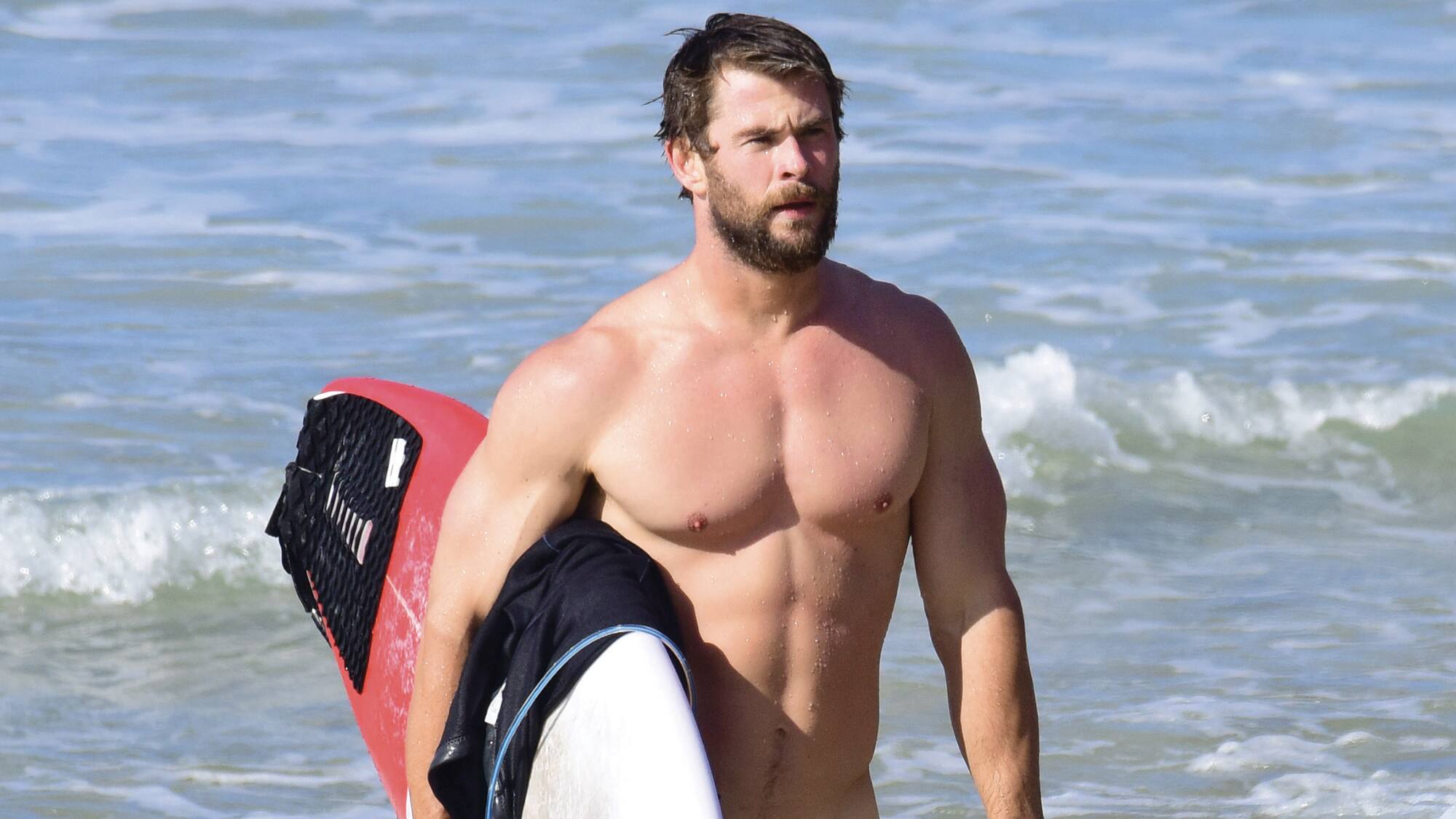 Chris Hemsworth a quitté Los Angeles pour se débarrasser des paparazzis: Verified coverage by BRRO News Editorial Desk.