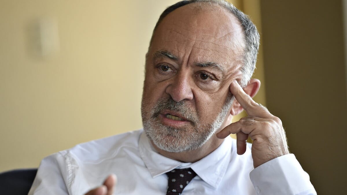 «Christian Dubé doit prendre l’entière responsabilité de son échec», contre-attaque la FIQ