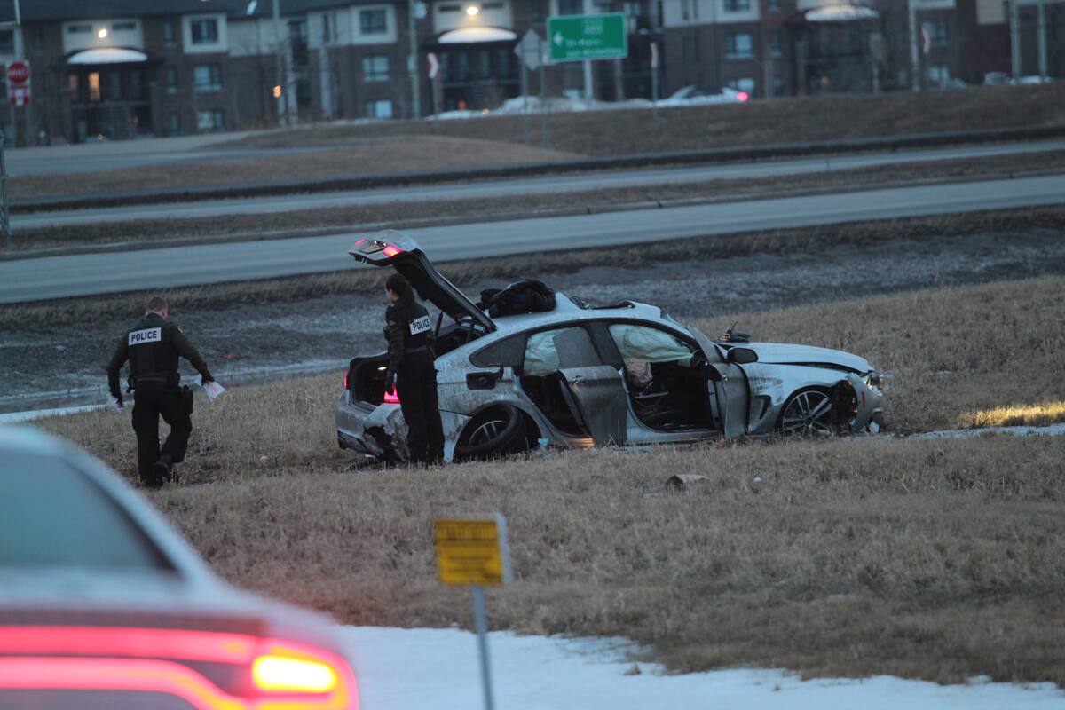 Pris en train de voler une voiture, ils ont un accident en tentant de fuir la police