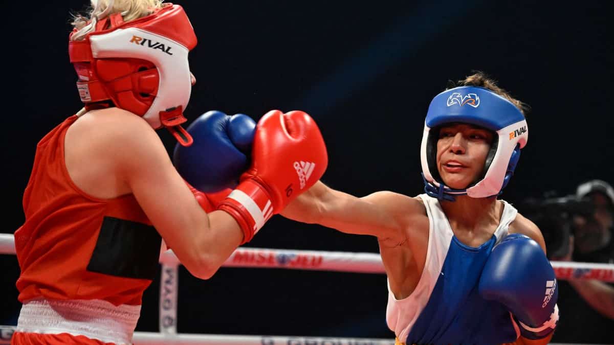 ডেস দে গাট্টি ফিল্ম: একটি তদন্তে হত্যাকাণ্ড শেষ হয়েছে ডেস দে গাট্টি ফিল্ম: একটি তদন্তে হত্যাকাণ্ড শেষ হয়েছে