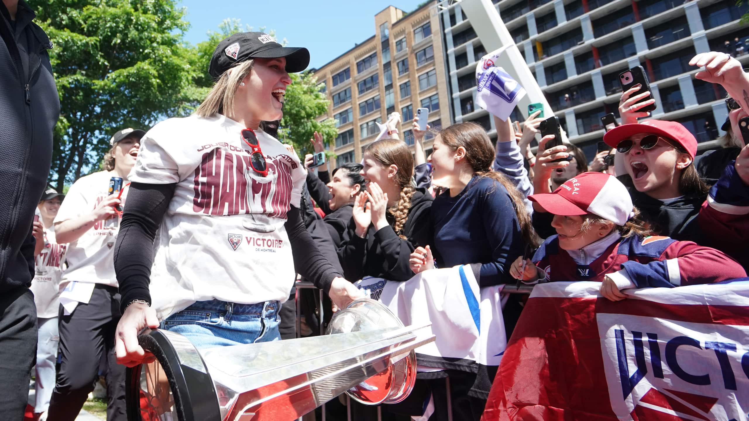 5 0 Marie-Philip Poulin blessée : quel avenir pour la Victoire de Montréal ...