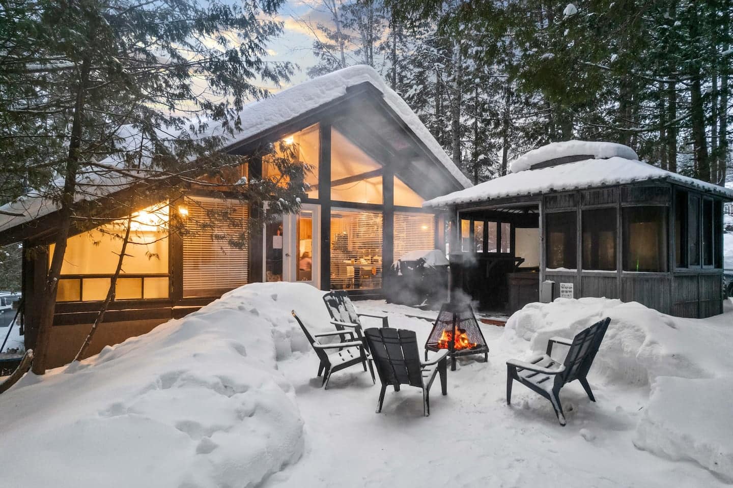 Airbnb 5 chalets magiques avec un spa à louer à Tremblant Silo 57