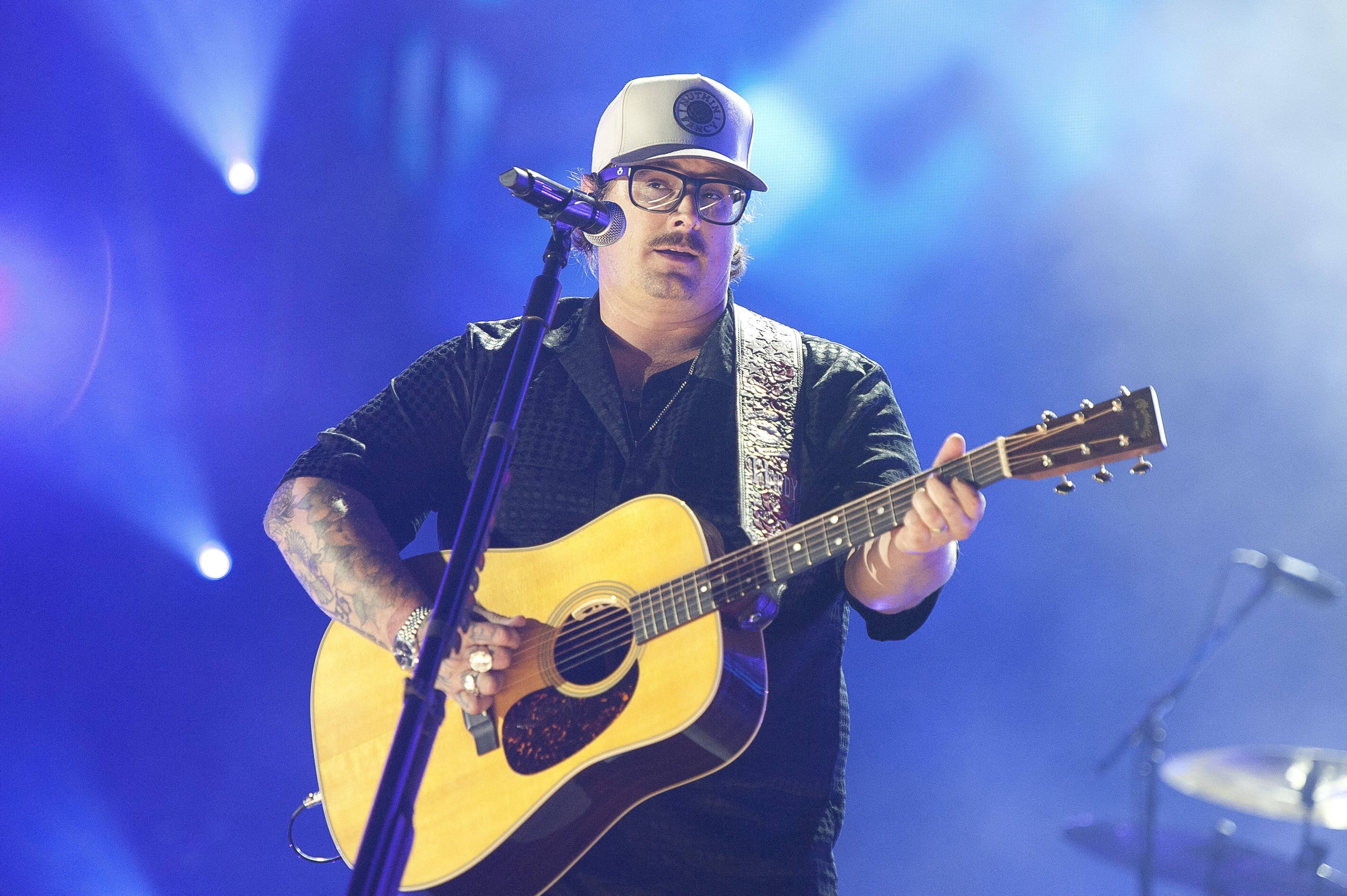 Sam Hunt, Bailey Zimmerman et Hardy en tête d’affiche : le Festival ...
