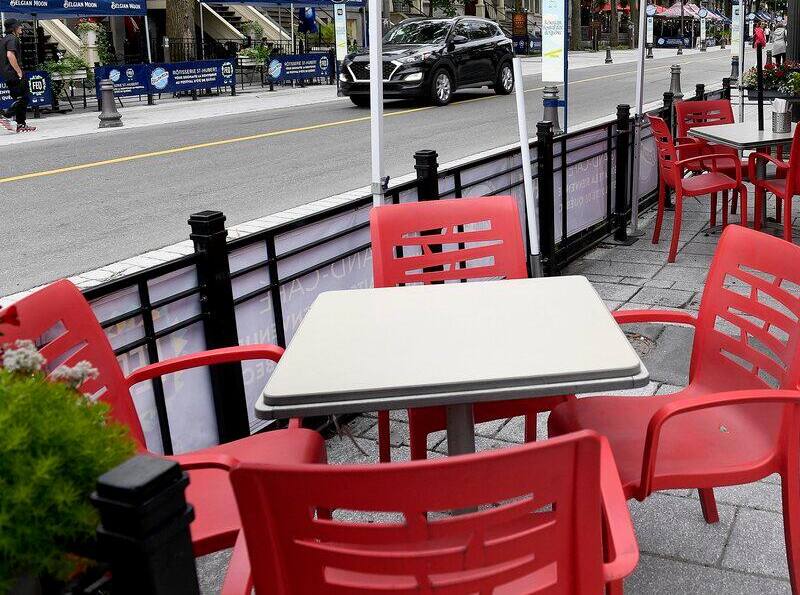 Festival d'été de Québec: des restaurateurs optimistes malgré une première soirée tranquille - Vimarsana News