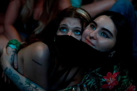 Adopción de legalización del aborto en Argentina