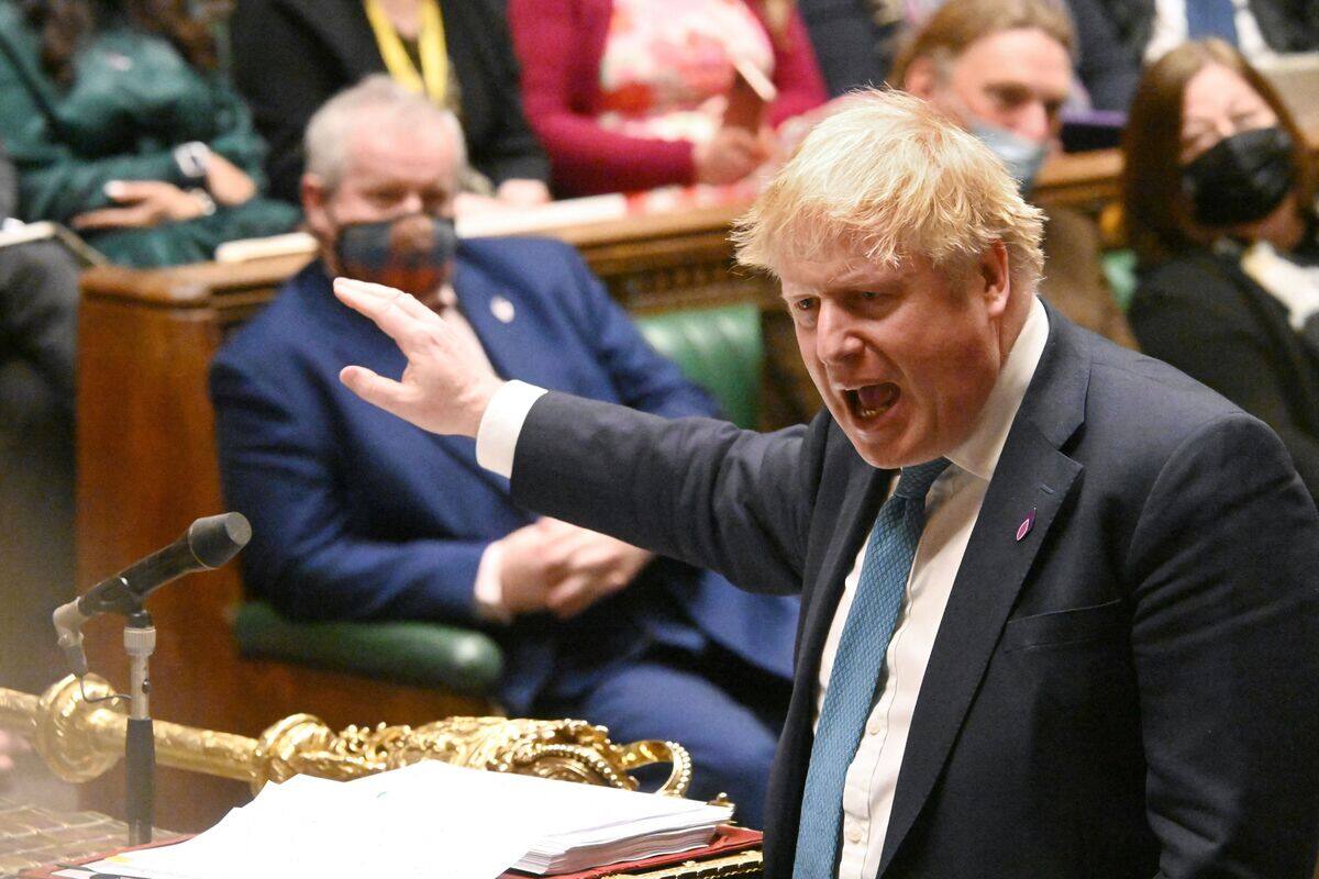 &laquo;Partygate&raquo;: Boris Johnson sur la d&eacute;fensive en attendant les conclusions d'une enqu&ecirc;te