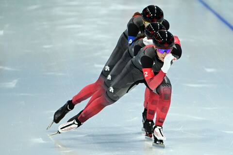 Speed Skating: Canadian gold in pursuit