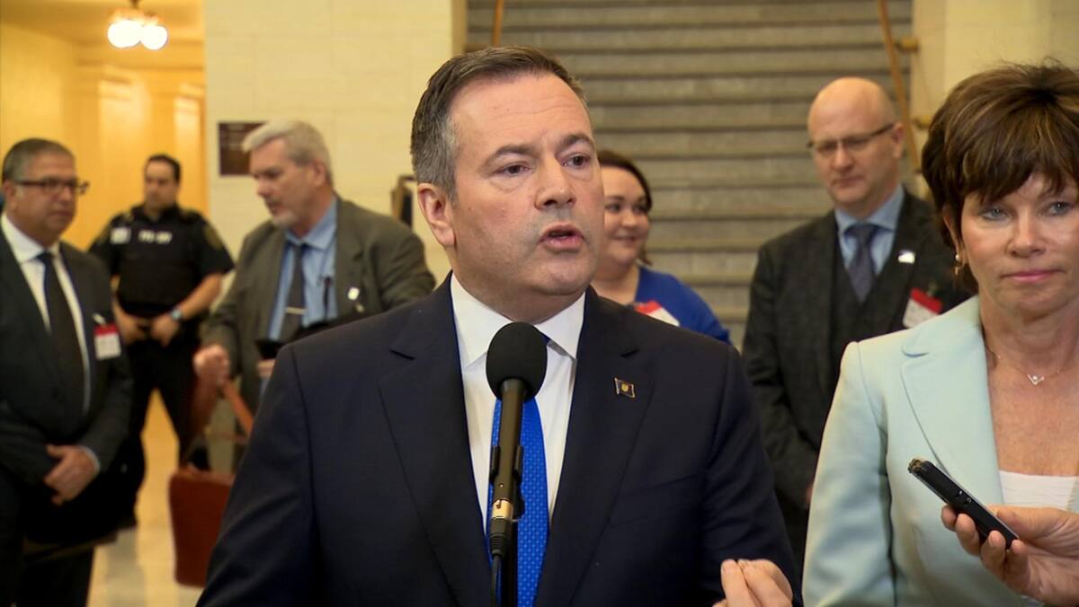 Alberta on the way to a semi-private system? 1