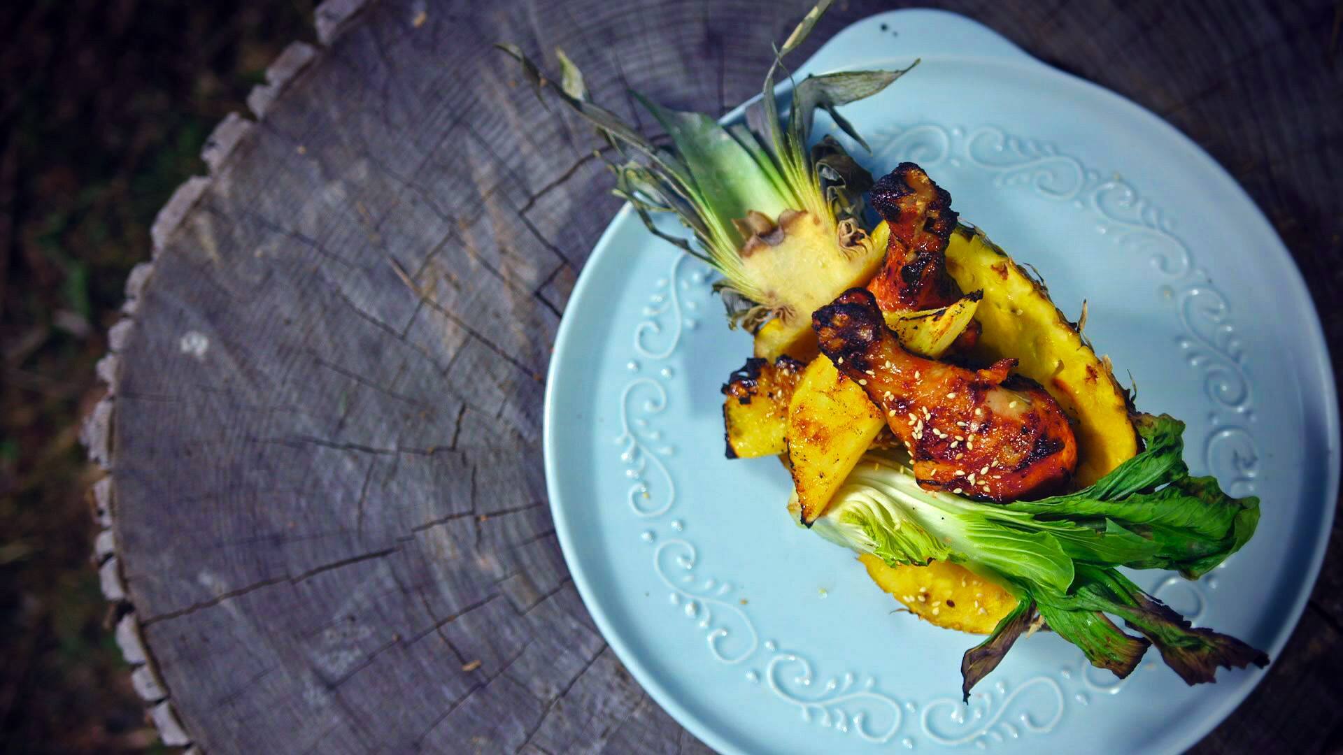 Poulet aux ananas avec sauce aux cerises | Salut Bonjour