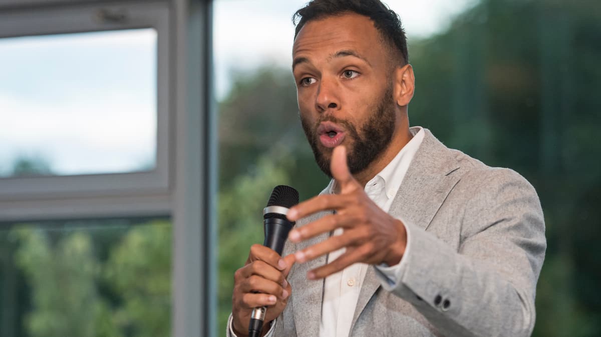 Un référendum pour un statut bilingue à Montréal, propose Holness