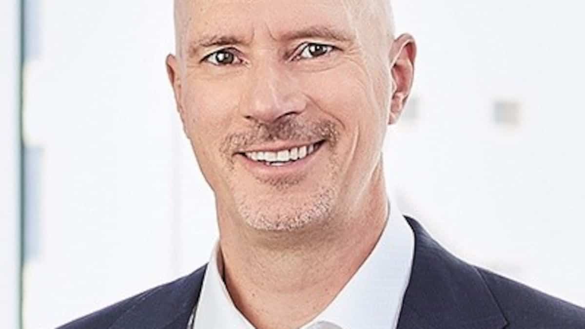 Renvoyé, un vice-président qui gagnait 674 000$ poursuit Investissement Québec pour 2,7 M$