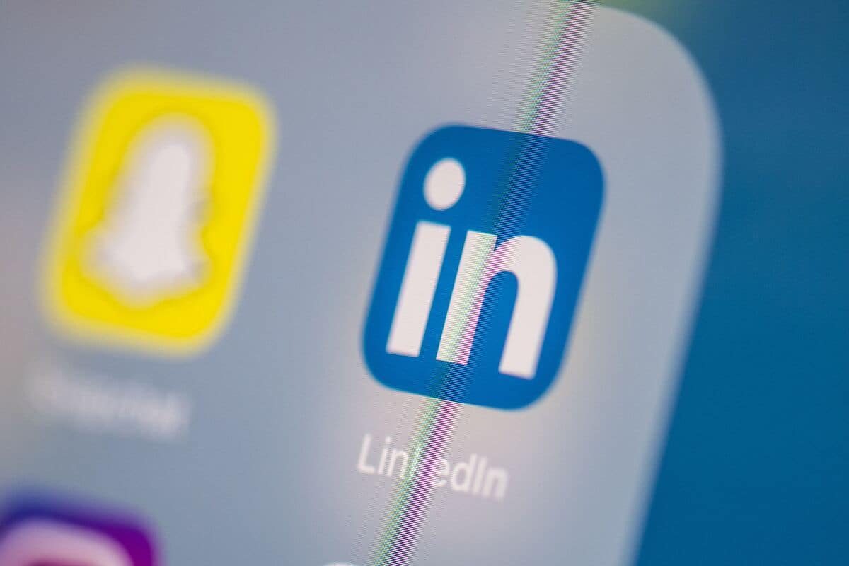 LinkedIn entra&icirc;ne son IA avec vos donn&eacute;es... sauf si vous y renoncez