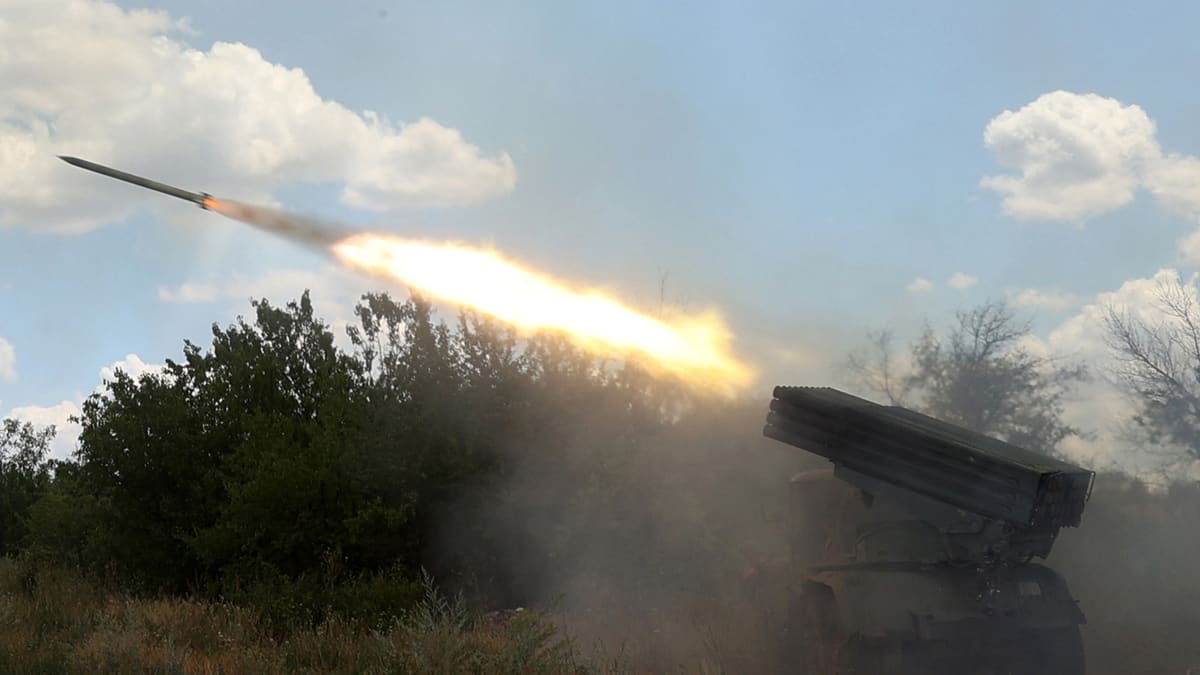 Kyïv dit avoir reçu de nouveaux systèmes de lance-roquettes occidentaux