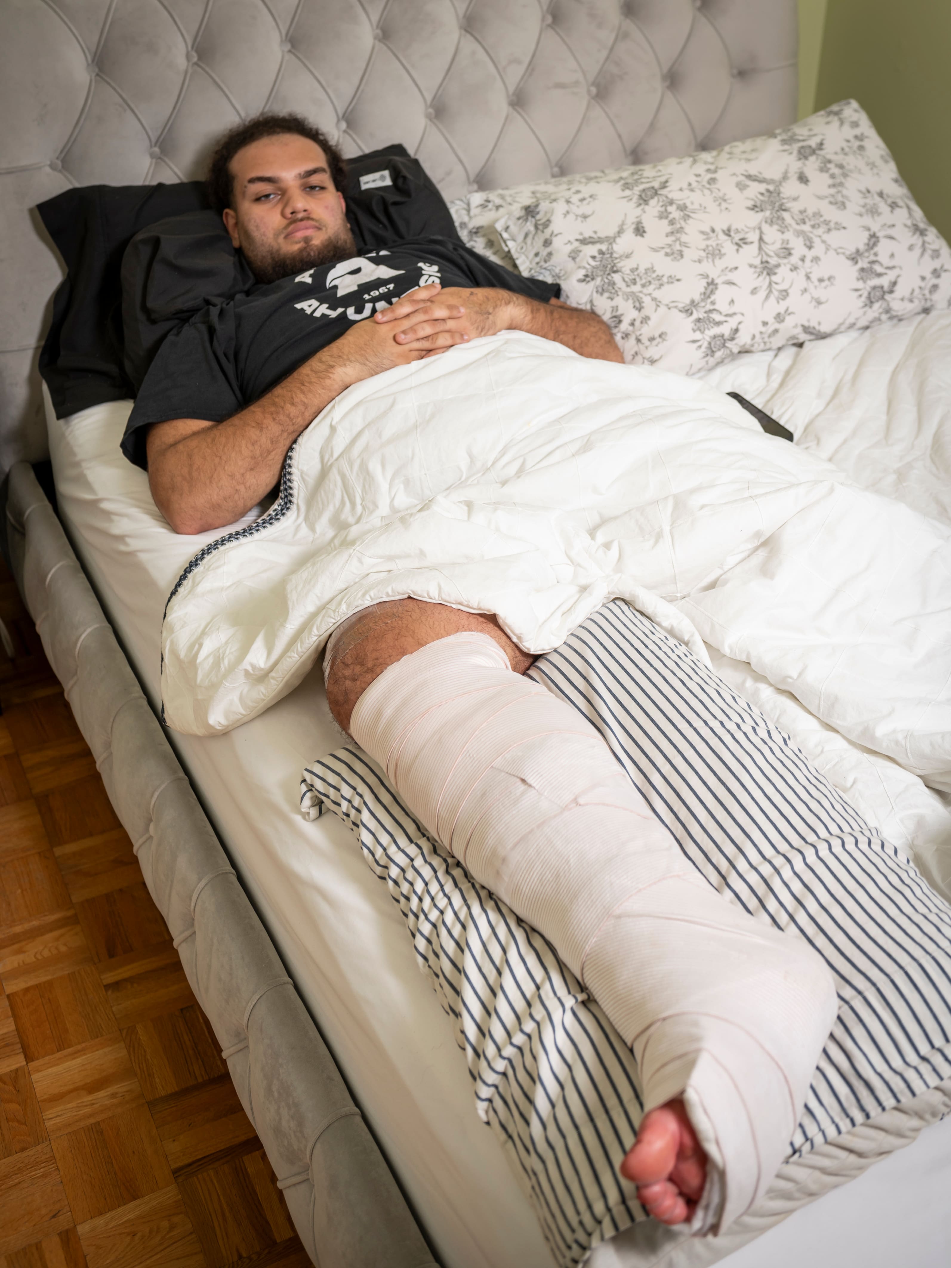 Khalil Hadji espère que cette blessure n’aura pas d’impact sur son futur comme footballeur et aussi dans ses études.
