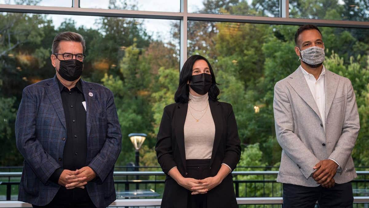 Mairie de Montréal: les trois candidats croiseront le fer ce soir