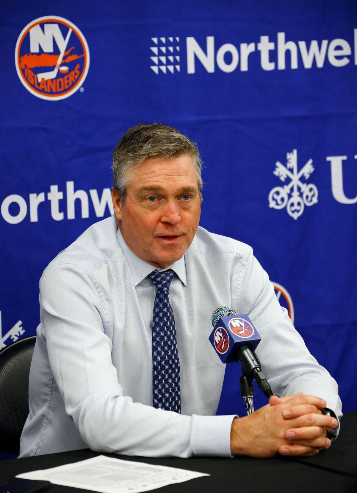 Returning to Montreal Patrick Roy wants to protect his players from distractions GiftIntime.ca