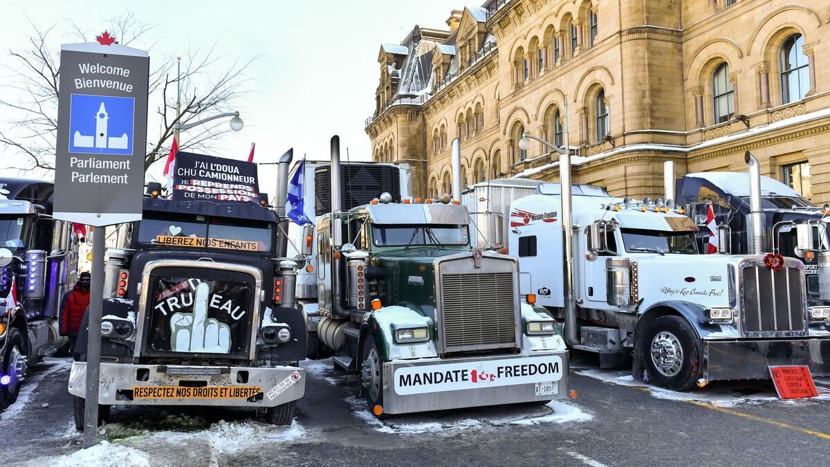 Recours collectif contre les manifestants d’Ottawa : l’audience ajournée jusqu’à lundi