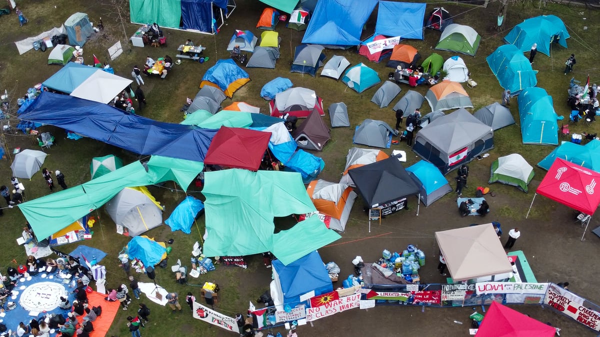 Pro-Palestinian camp: Many students settle at McGill Pro-Palestinian camp: Many students settle at McGill