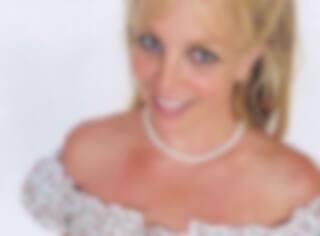 Elle n'est plus sous la tutelle de son père