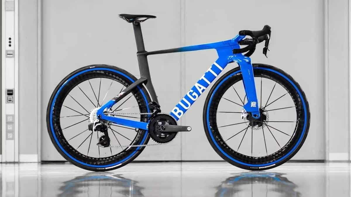 EN IMAGES | Bugatti lance un vélo aussi cher qu’une Honda Civic