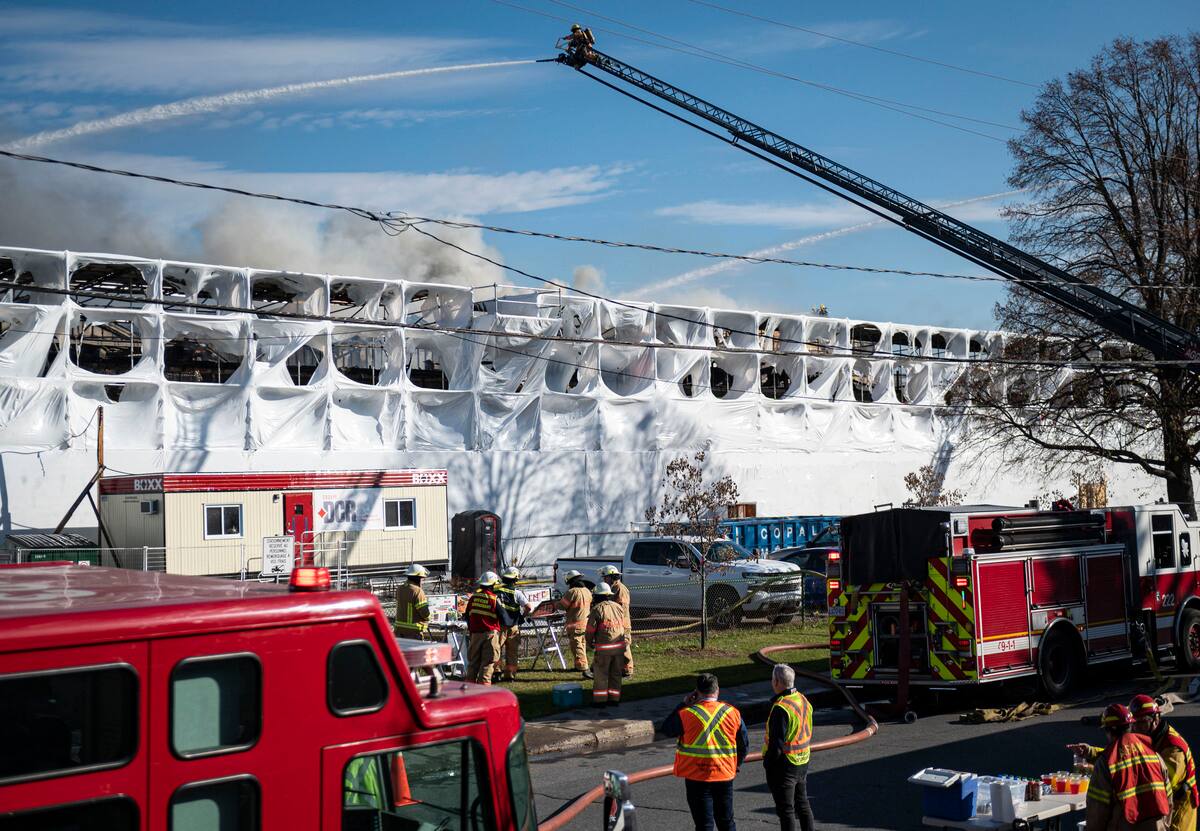 Incendie majeur dans le Vieux-Longueuil | TVA Nouvelles