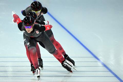 Speed Skating: Canadian gold in pursuit