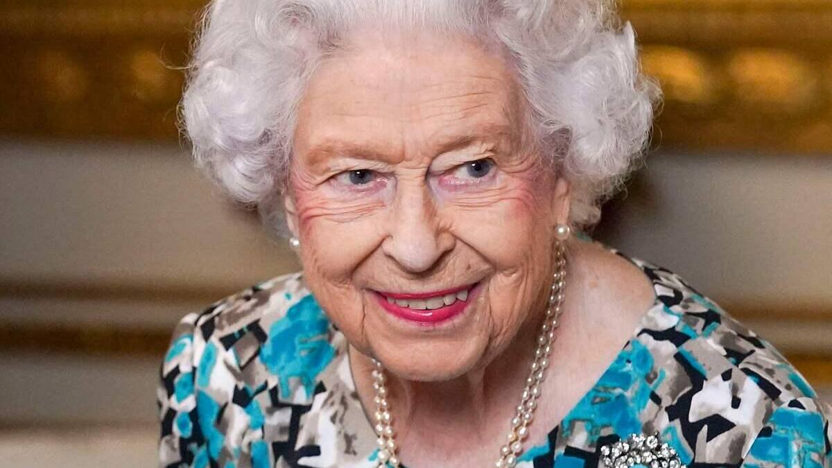 Le mois d’octobre difficile de la reine Elizabeth