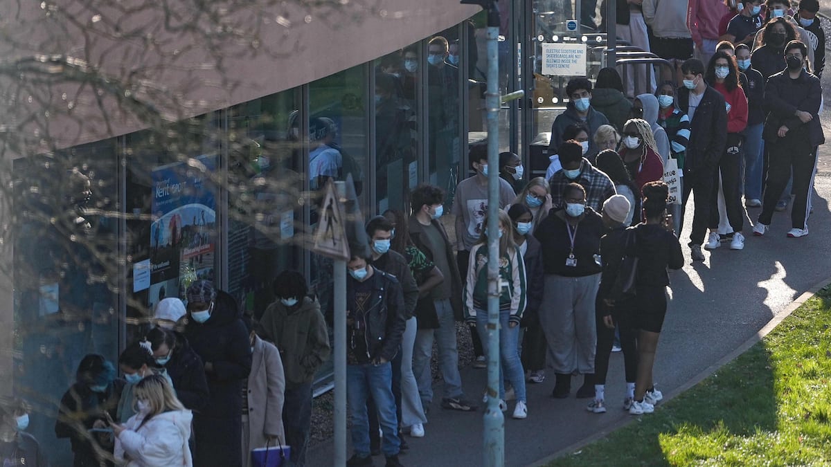 Le nombre de cas de méningite en Angleterre monte à 34