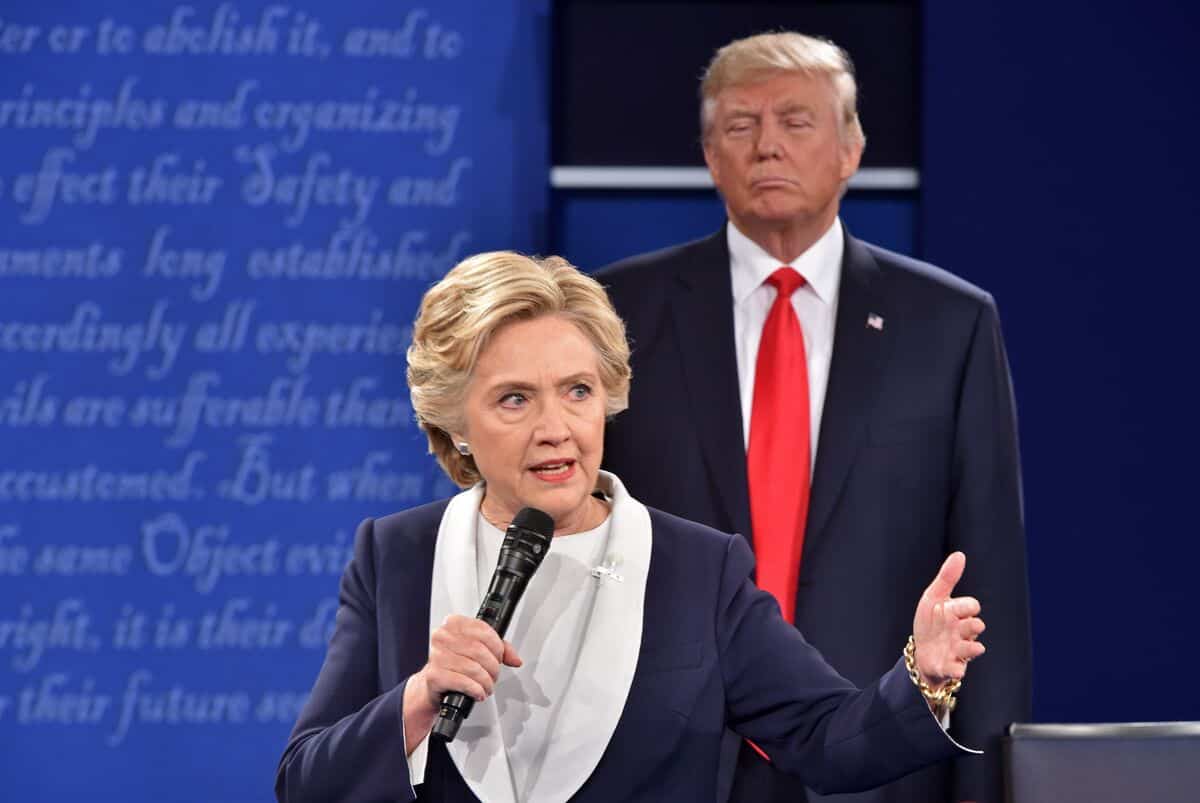 Hillary Clinton défend le plan de Donald Trump pour rebâtir Gaza: «Je suis tombé en bas de ma chaise», lance un analyste
