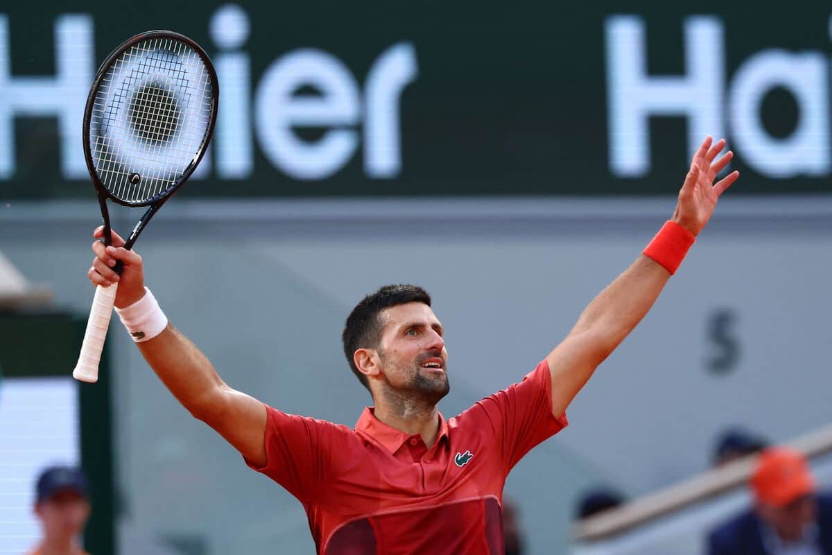 Djokovic gagne encore en plus de quatre heures