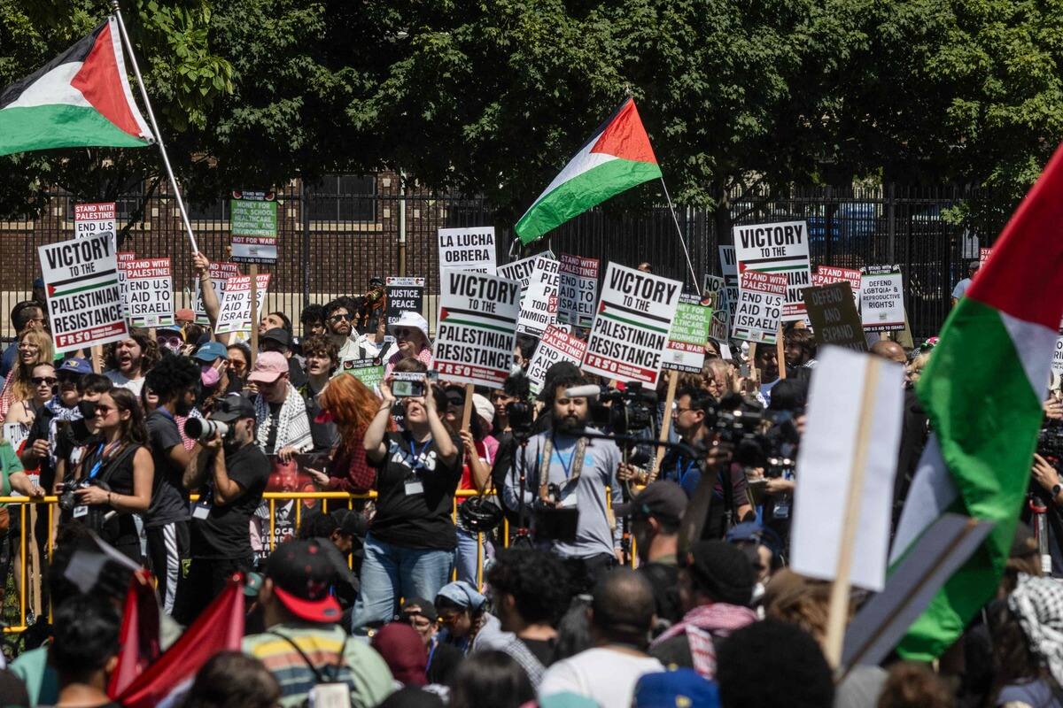 Les manifestants propalestiniens &agrave; Chicago &laquo;ont des arguments &agrave; faire valoir&raquo;, dit Biden