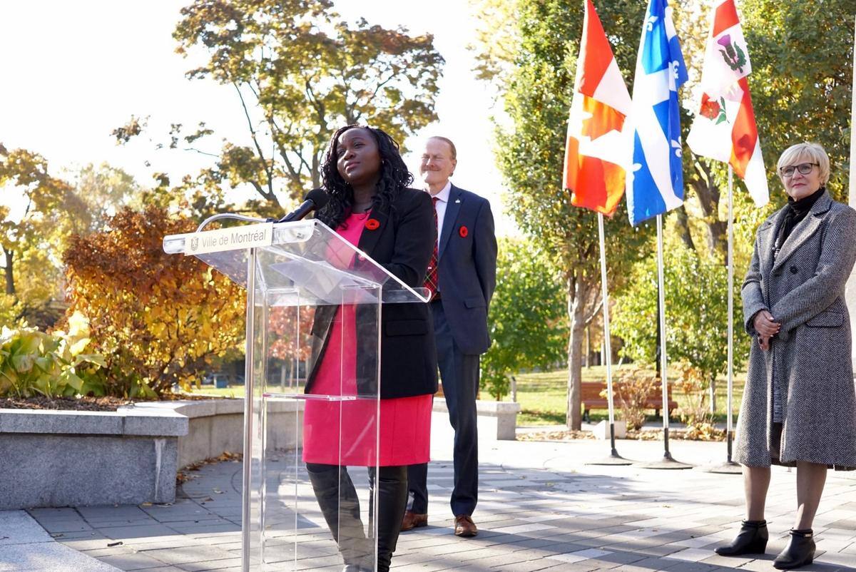 15 heures plus tard, elle est &eacute;lue mairesse d'arrondissement