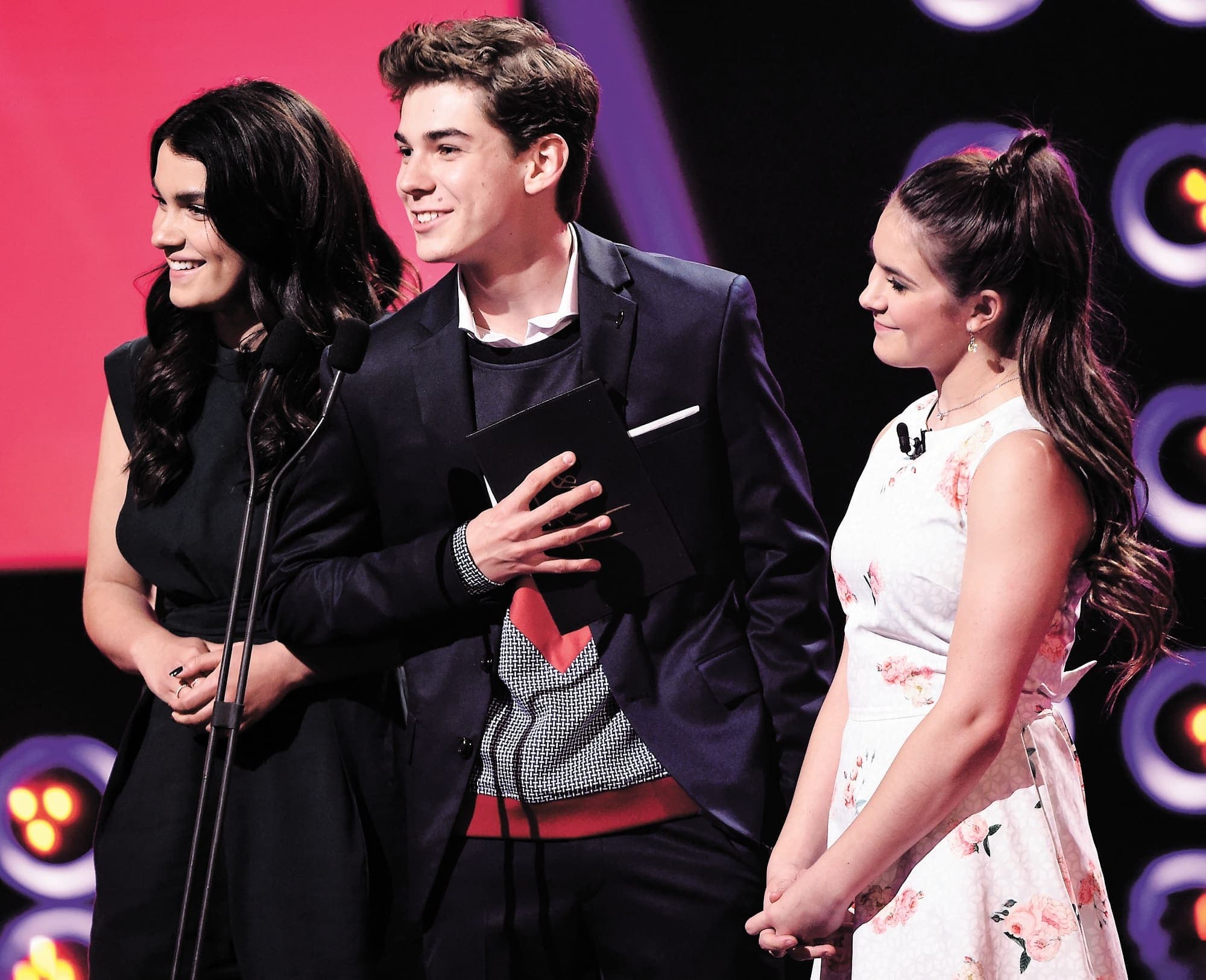 Ces 16 vedettes québécoises ont des parents connus