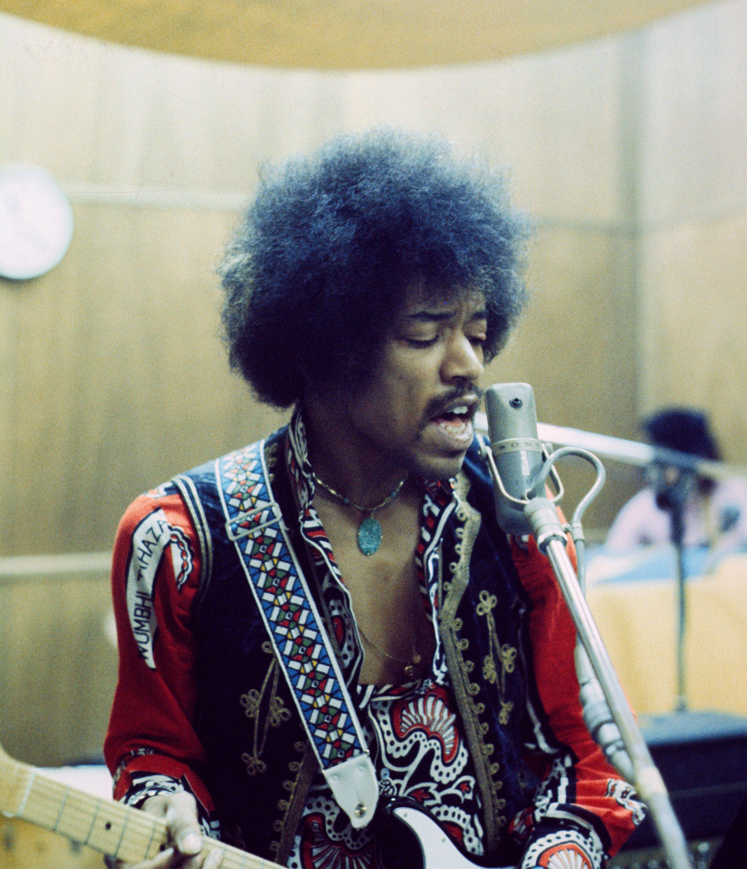 elfbar nachfüll pod läuft aus Jimi Hendrix As James Marshall Hendrix Famous Guitarlist Editorial  Photography