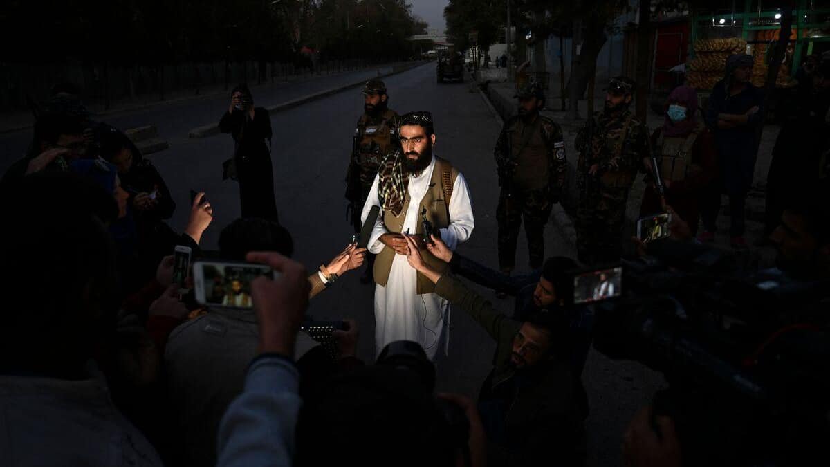 L'État islamique, un ennemi invisible qui marche dans les pas des talibans à Kaboul